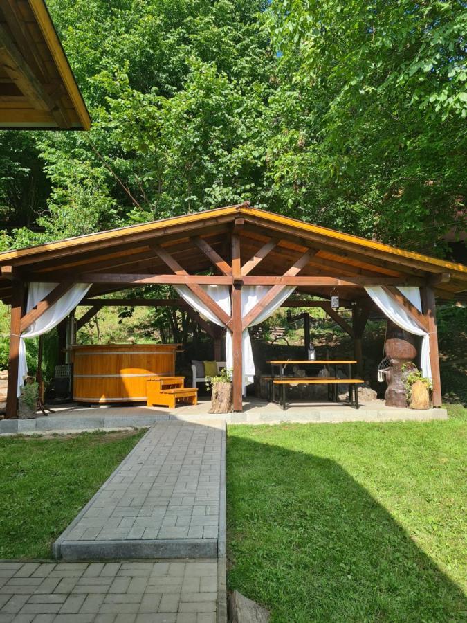 Emerald Chalet Praid Exterior photo