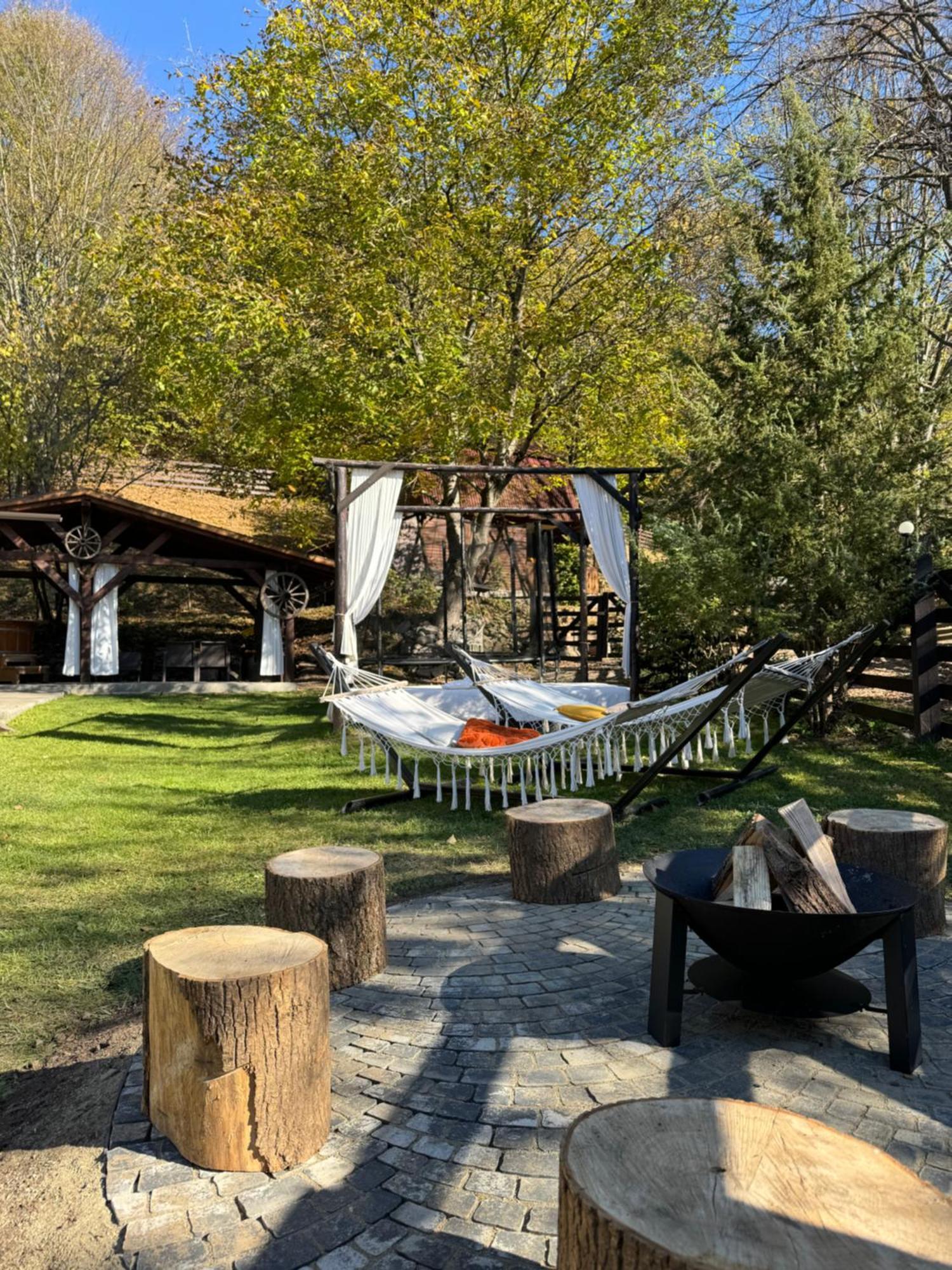 Emerald Chalet Praid Exterior photo
