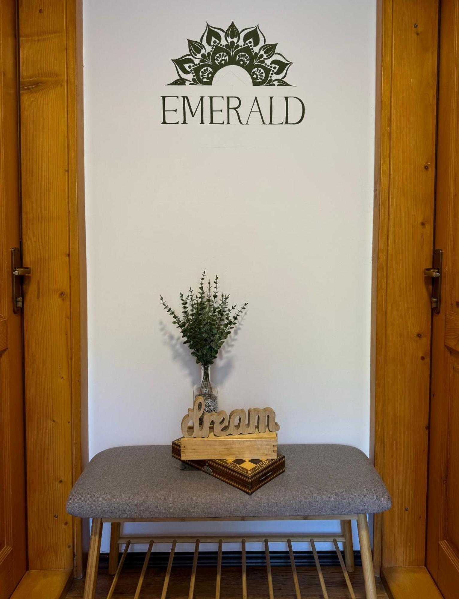Emerald Chalet Praid Exterior photo